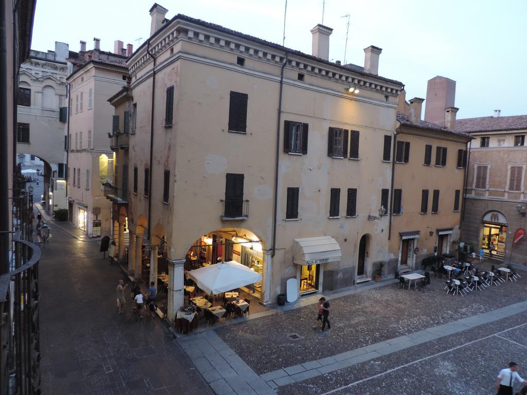 Hotel Leon D'Oro Mantova Exterior photo